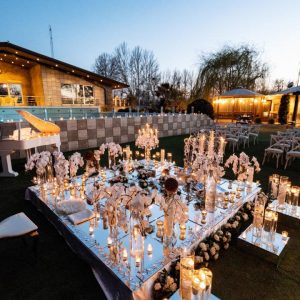 سالن عقد فضای باز