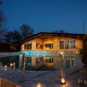 سالن عقد فضای باز