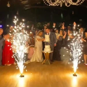 انتخاب باغ تالار برای عروسی مختلط